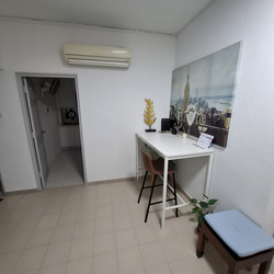 Hollywood Apartments (D9), Apartment #575493481